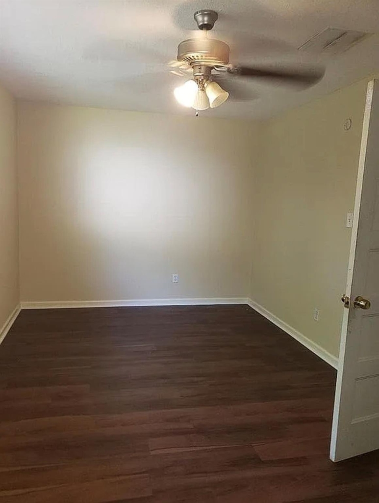 4605 37th Street - Photo 10