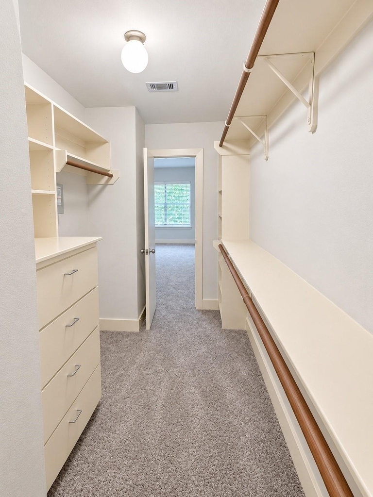 8624 Meadowcroft Drive - Photo 13