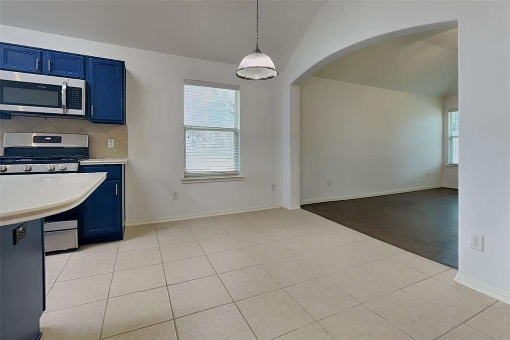 14 E Sage Creek Place - Photo 0