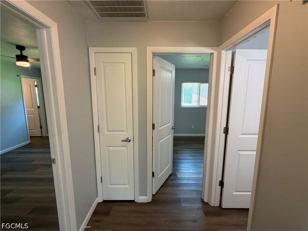 3032 Se Santa Barbara Place - Photo 5