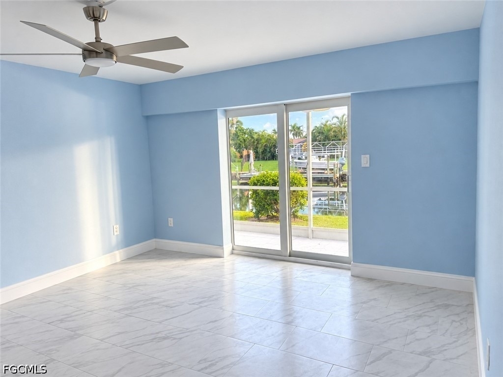 828 Victoria Drive - Photo 2