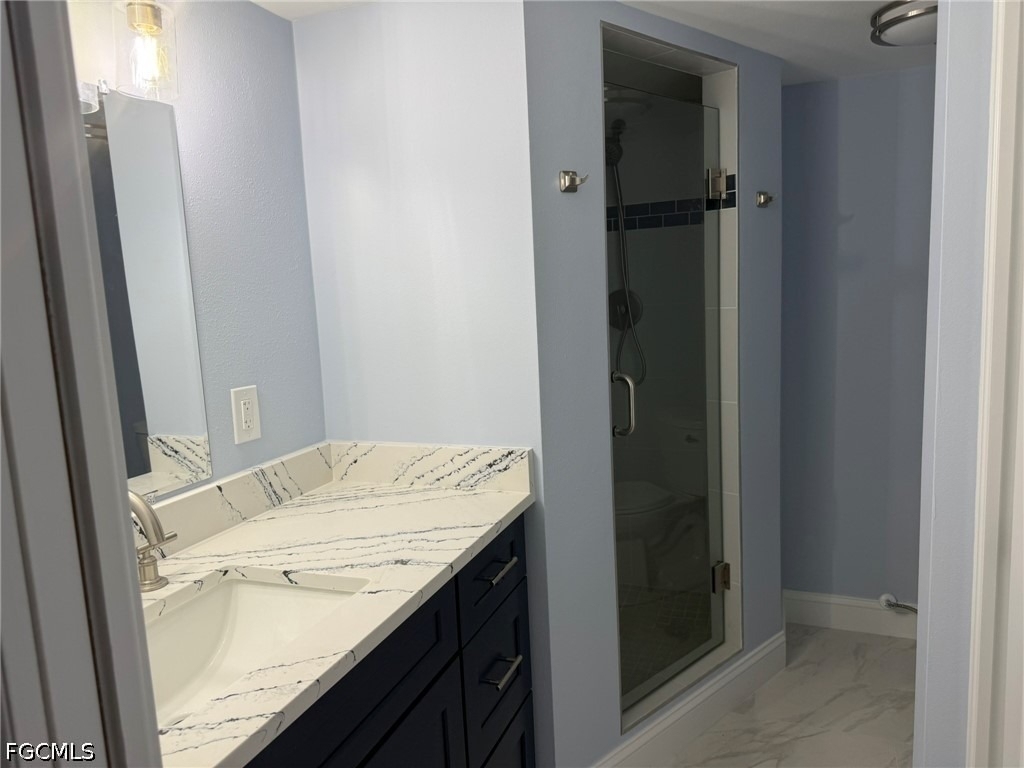828 Victoria Drive - Photo 14