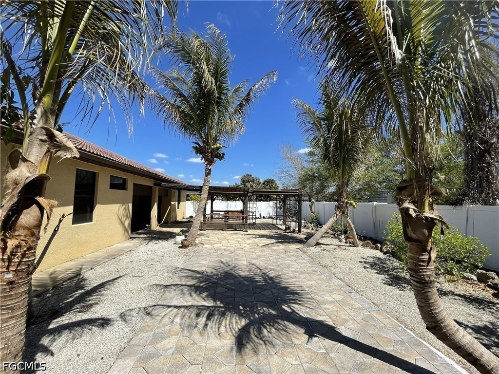 511 Sw 7th Place - Photo 14