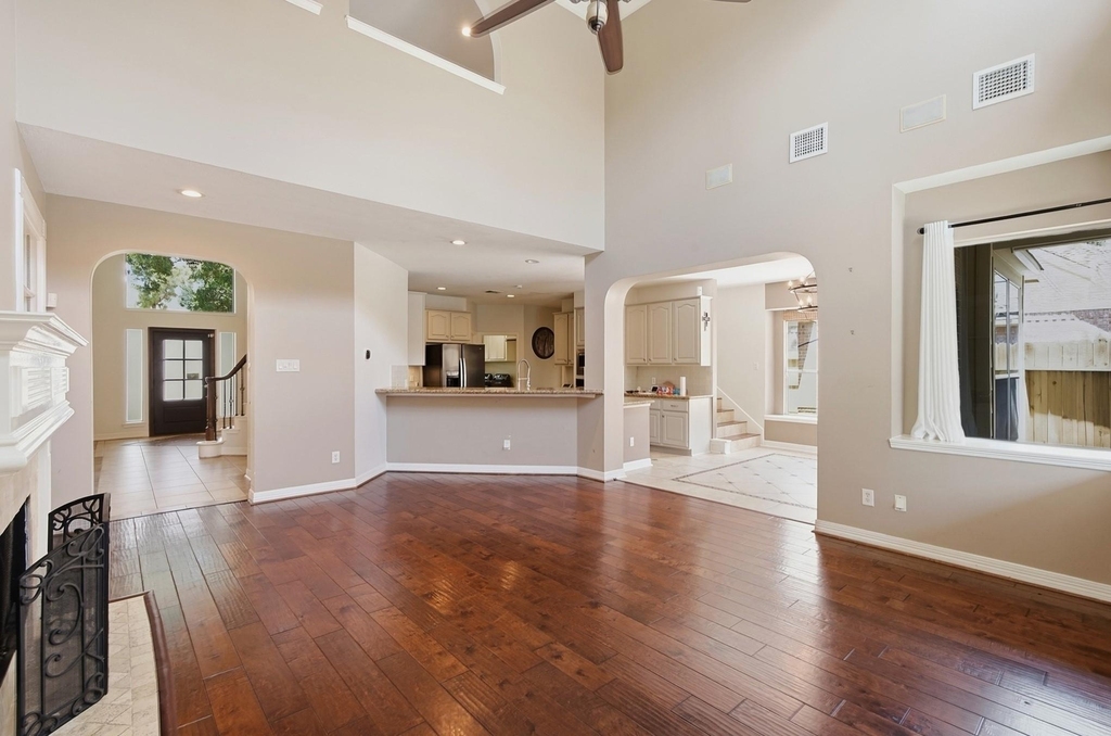 815 Chisel Point Drive - Photo 8