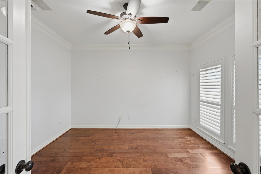 815 Chisel Point Drive - Photo 6
