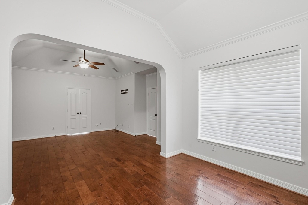 815 Chisel Point Drive - Photo 18