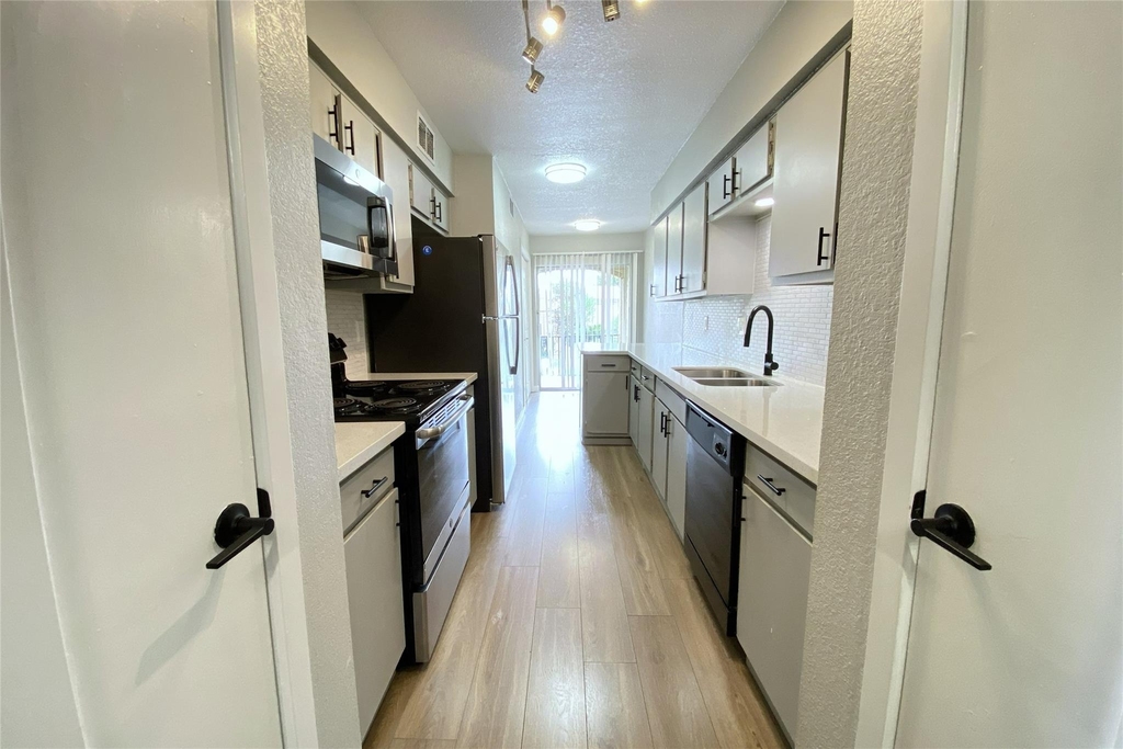 6200 W Tidwell Road - Photo 1