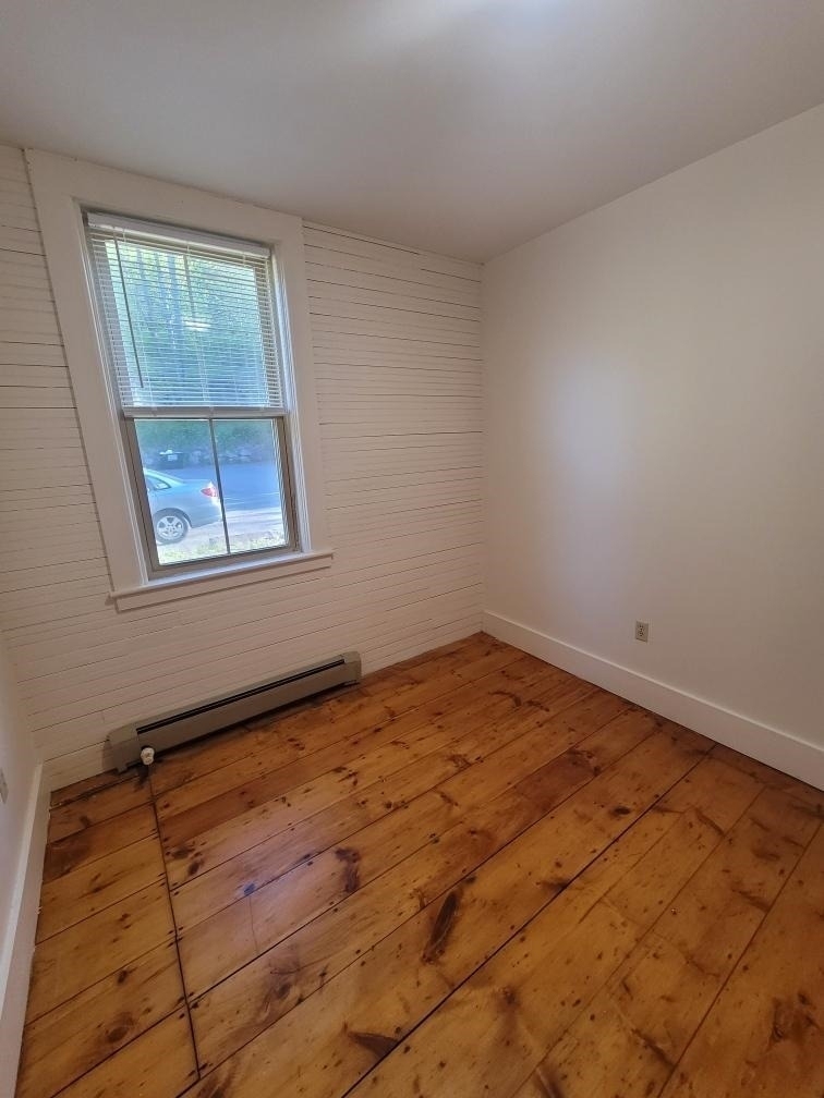 14 Main - Photo 5