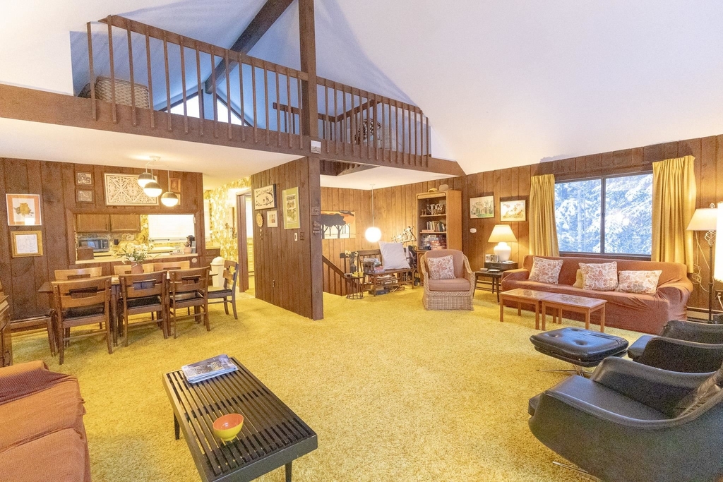 24 Troon - Photo 0