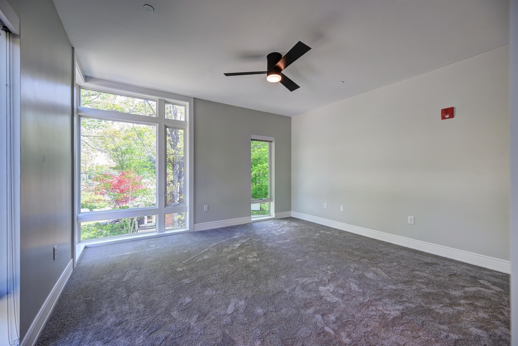2059 Lafayette - Photo 20