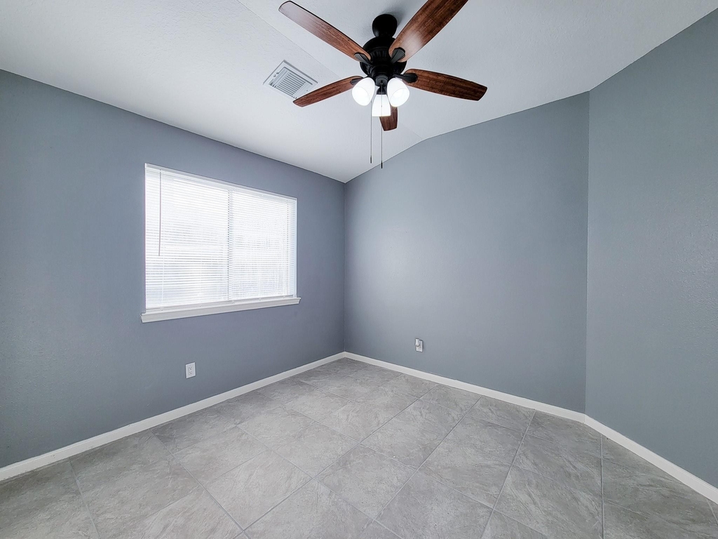 1206 Hemple Drive - Photo 26