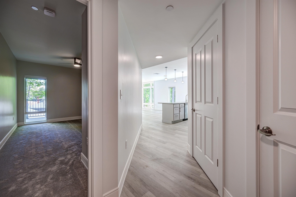 2059 Lafayette - Photo 12