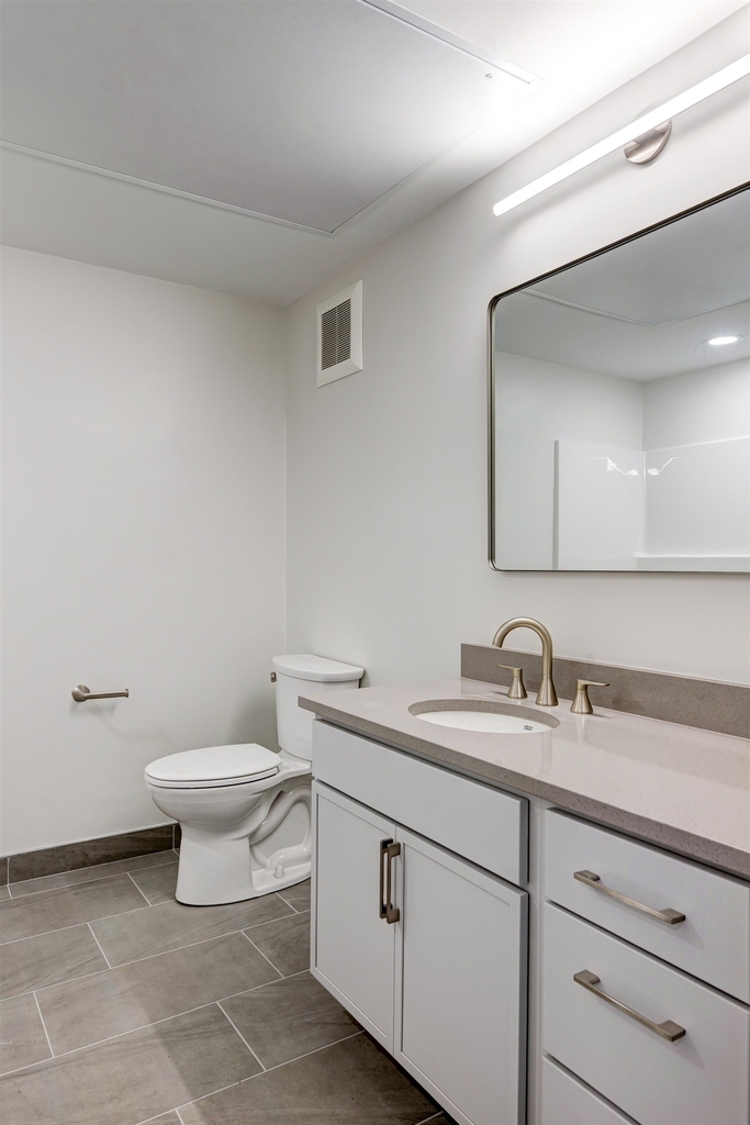 2059 Lafayette - Photo 6
