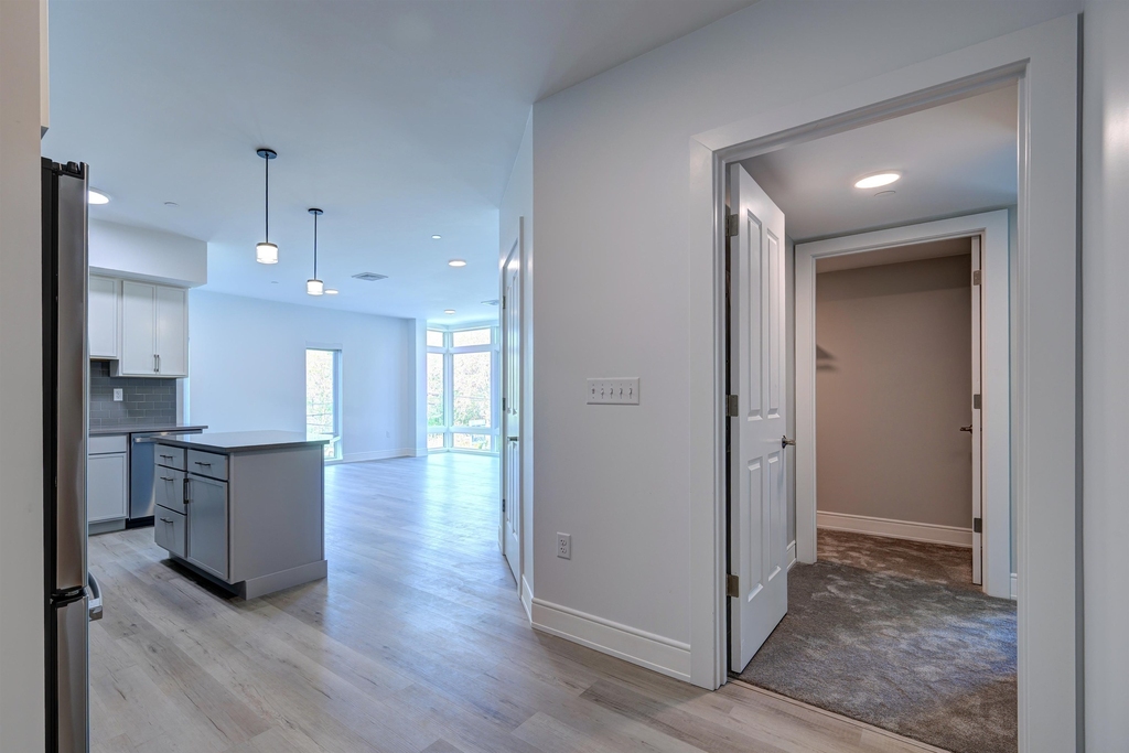 2059 Lafayette - Photo 14