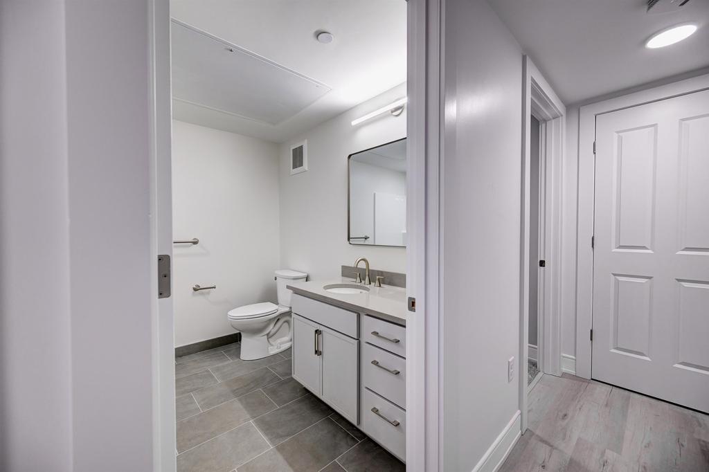 2059 Lafayette - Photo 22