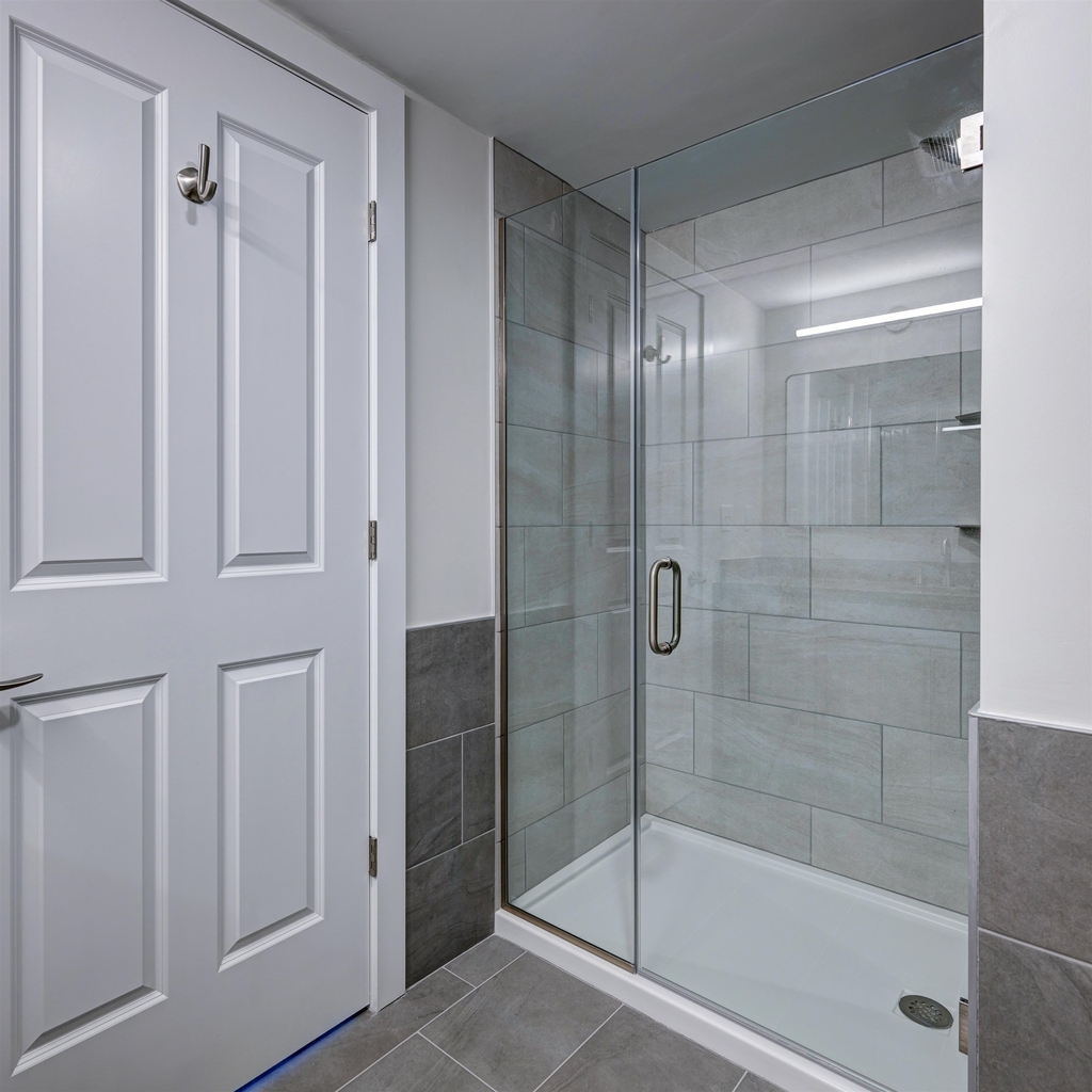 2059 Lafayette - Photo 18