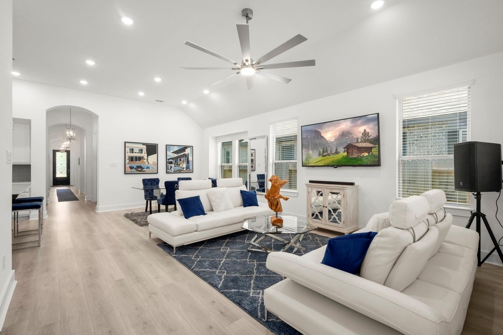 13035 Wandering Ridge Lane - Photo 4
