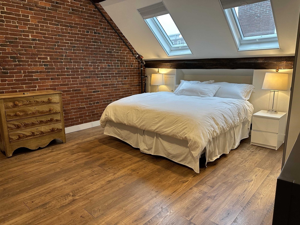 140 Penhallow - Photo 6