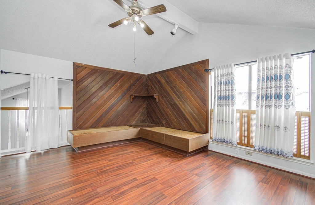 6823 Puerta Vista Lane - Photo 35