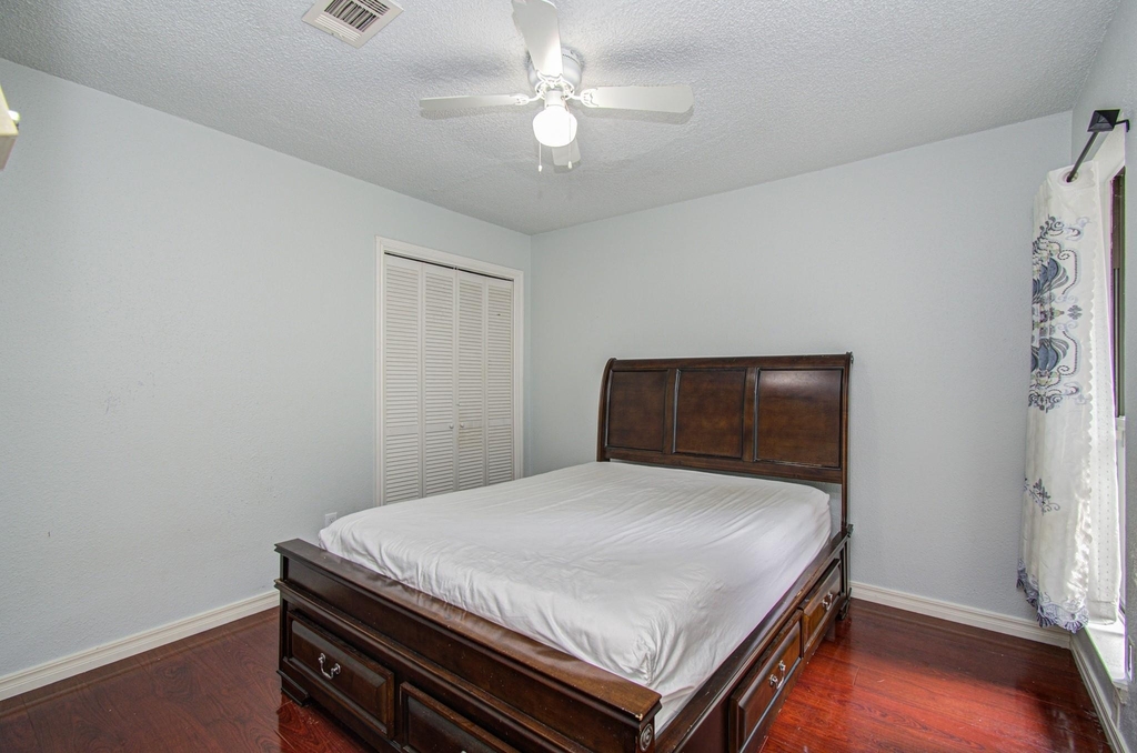 6823 Puerta Vista Lane - Photo 7