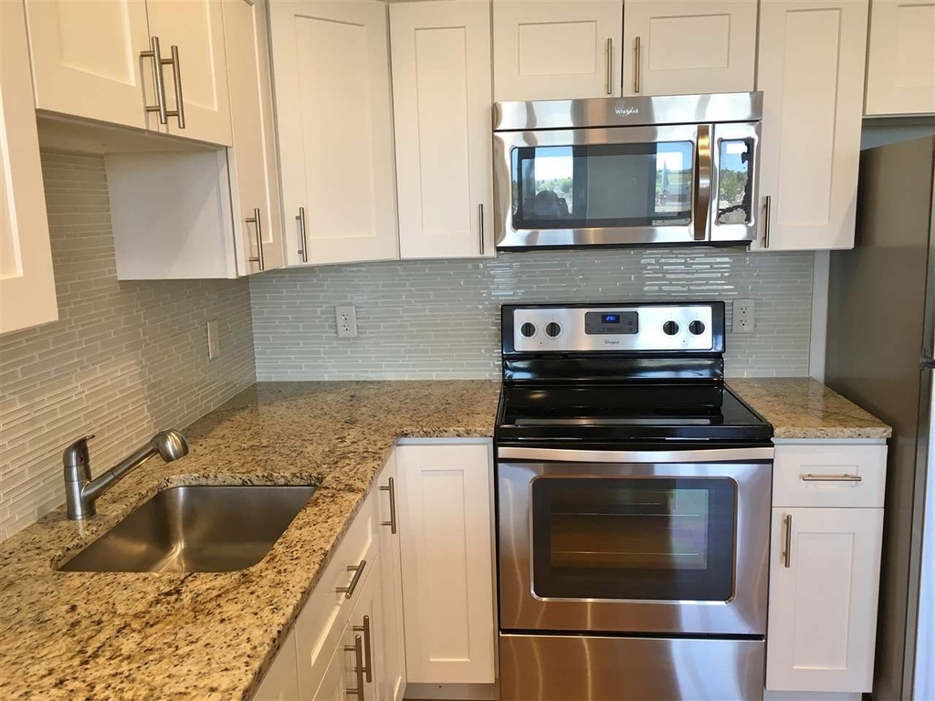 875 Elm - Photo 12