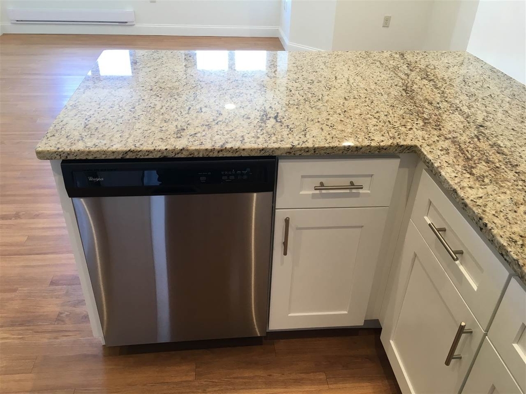 875 Elm - Photo 14