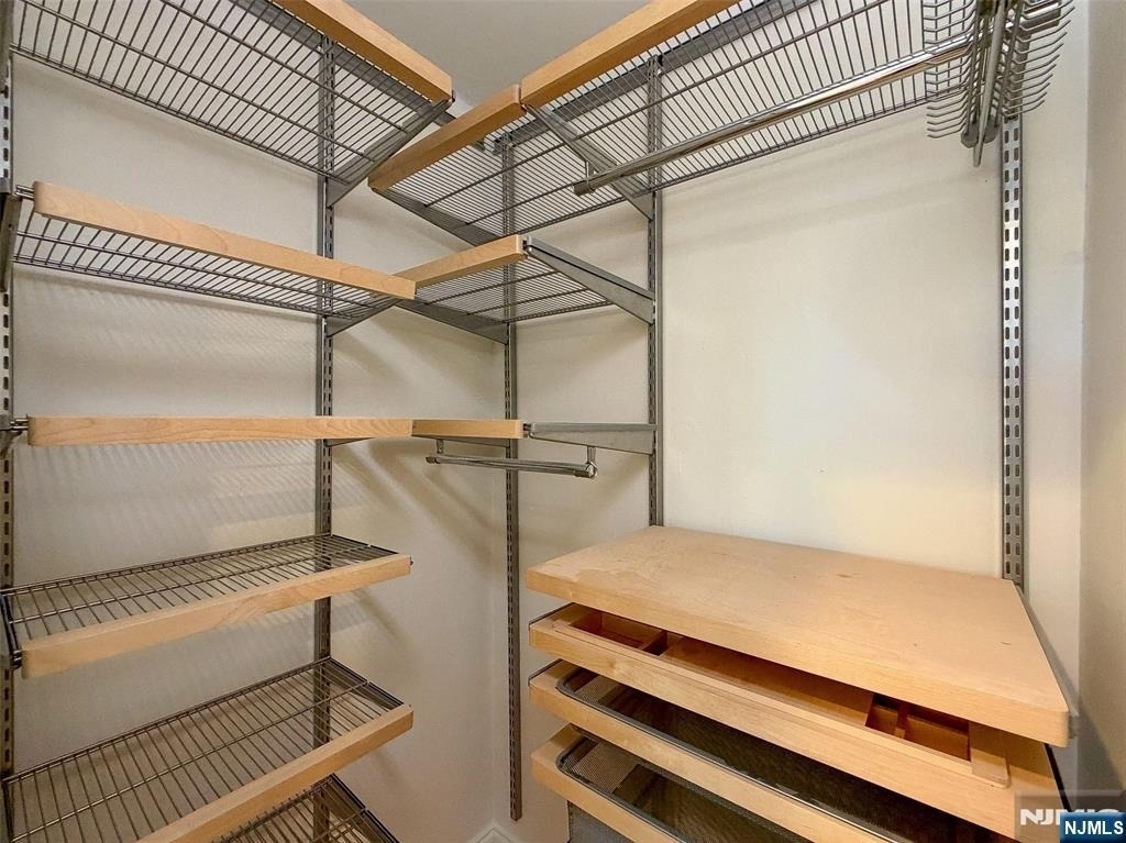 1111 River - Photo 19