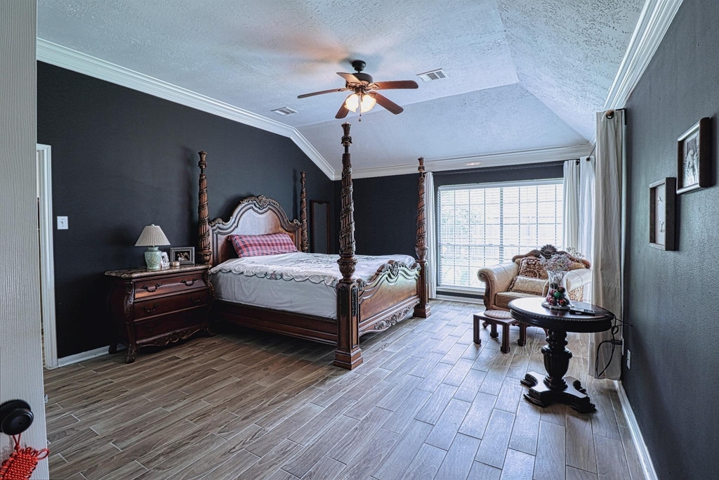 2123 Meadow Park Circle - Photo 14