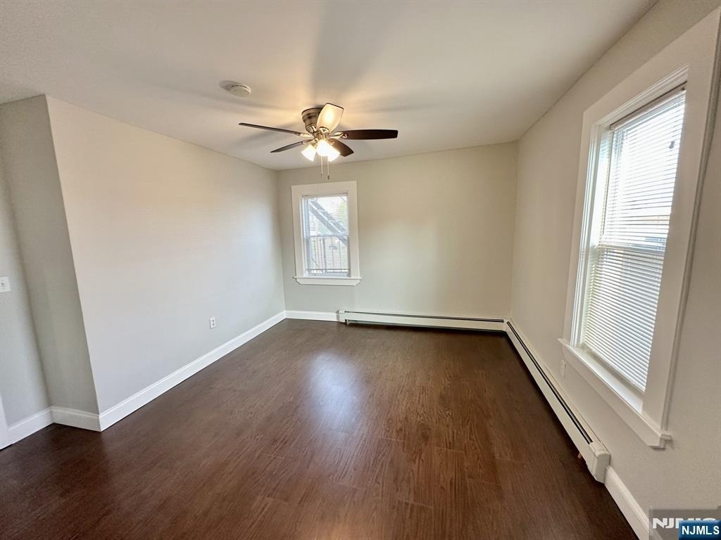 41 Greenwood - Photo 4