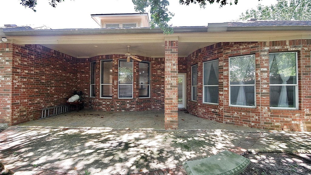 8303 Crescent Knolls Dr Drive - Photo 39