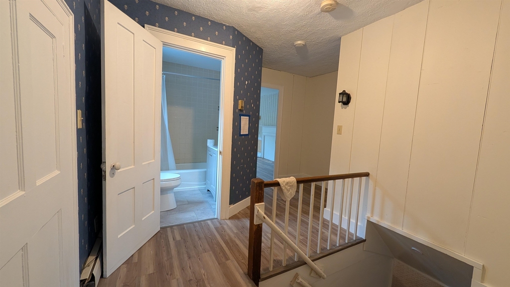 215 Bay - Photo 5