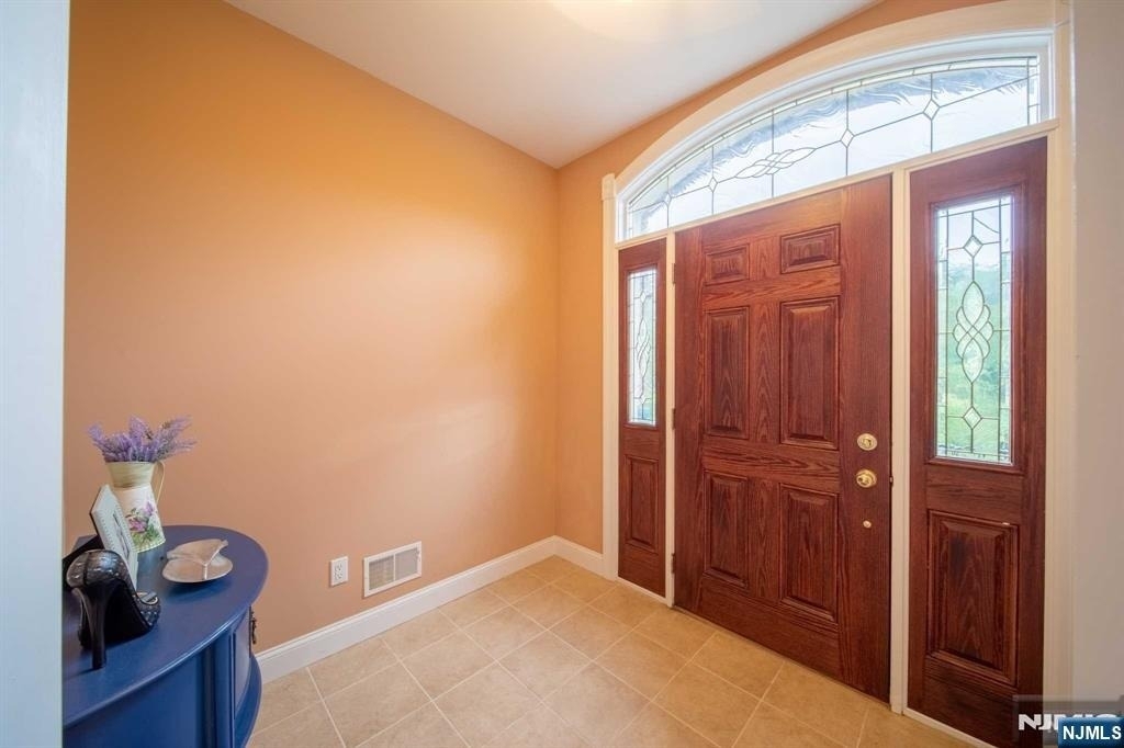 32 Candlewood - Photo 1