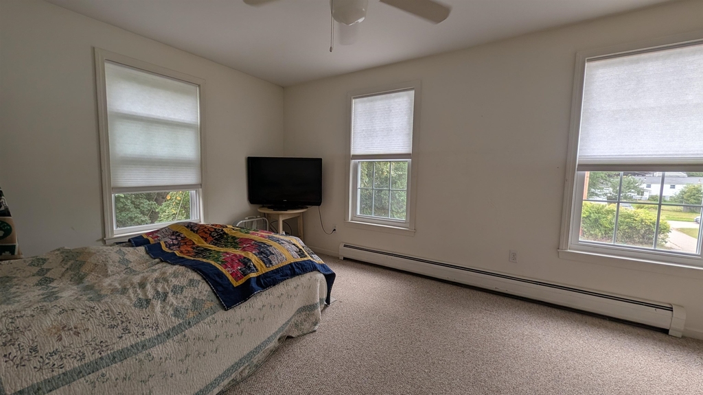 184 Brock - Photo 9