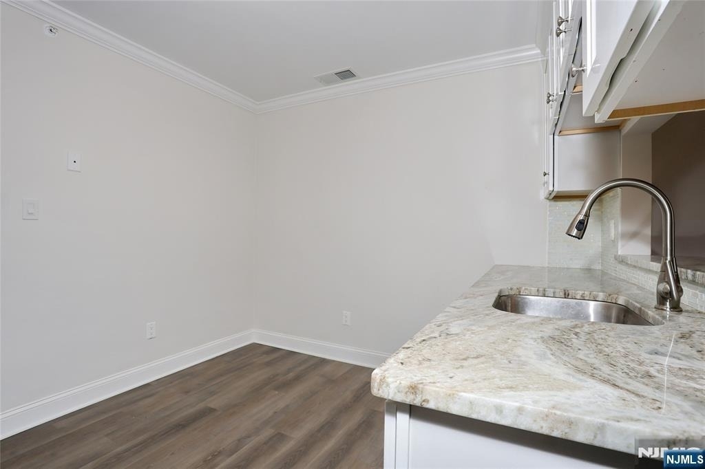 2406 Hemingway - Photo 16