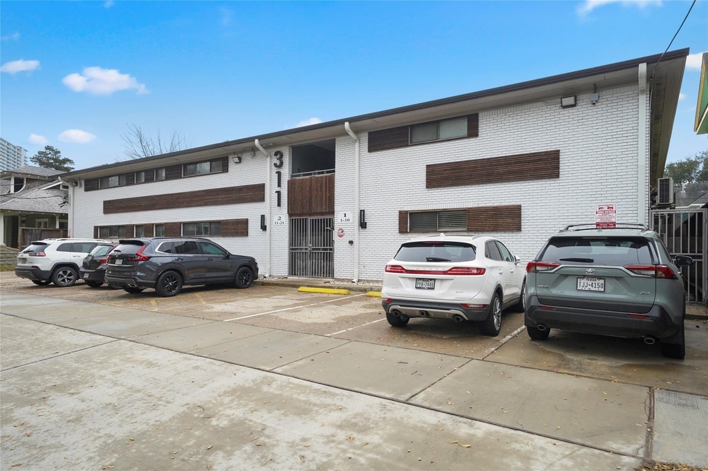 311 Hawthorne Street - Photo 23
