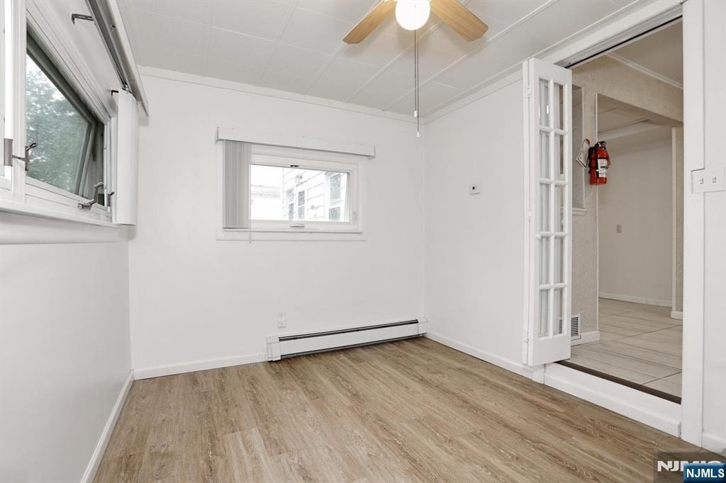 29-31 Linden - Photo 14