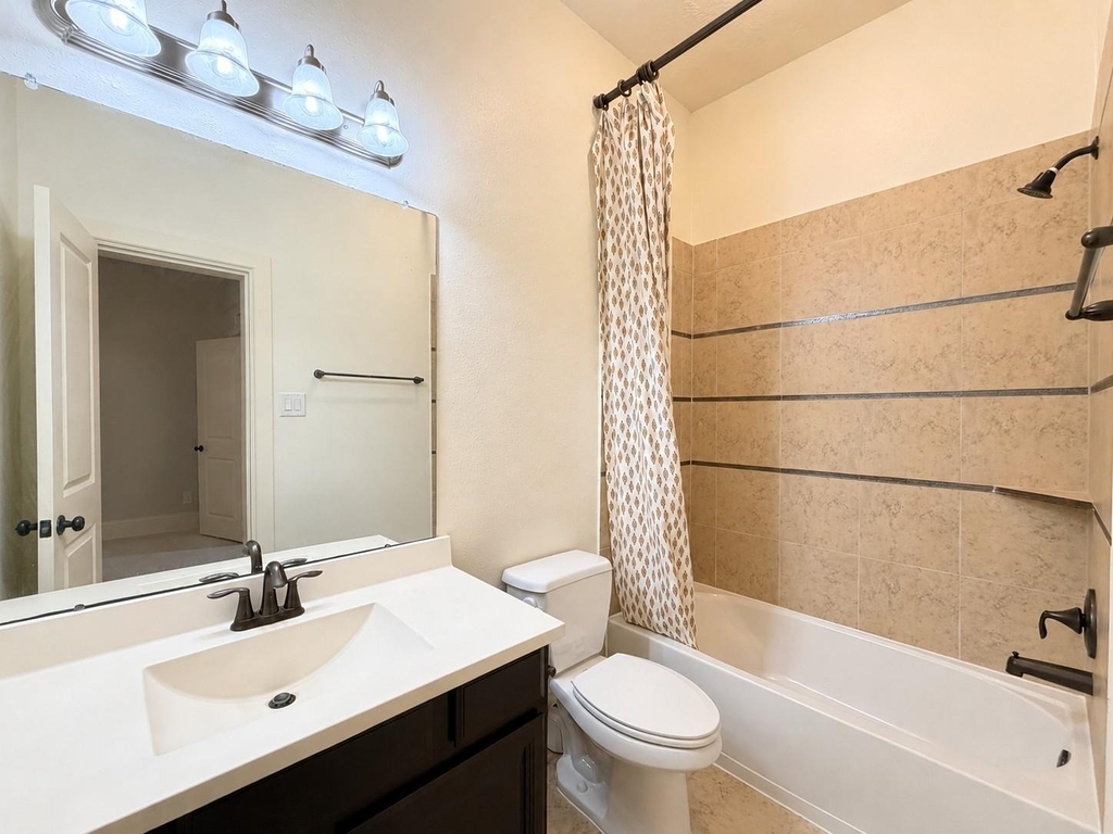 6806 Auburn Sands Drive - Photo 21
