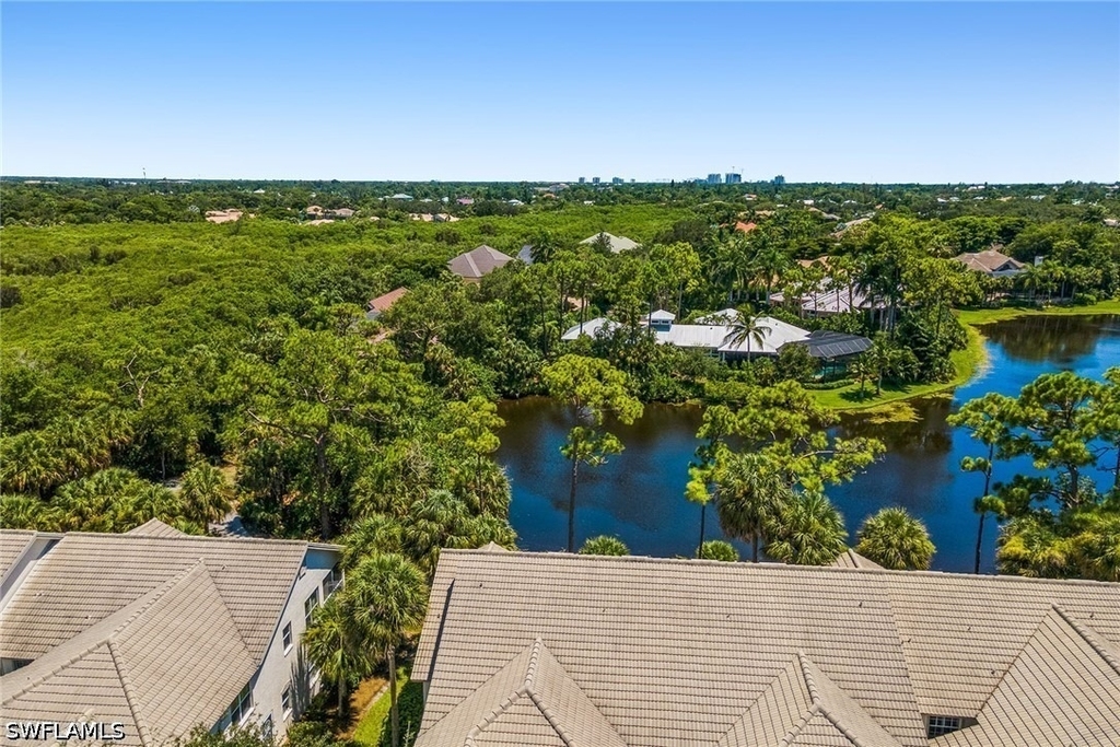 27080 Lake Harbor Court - Photo 15