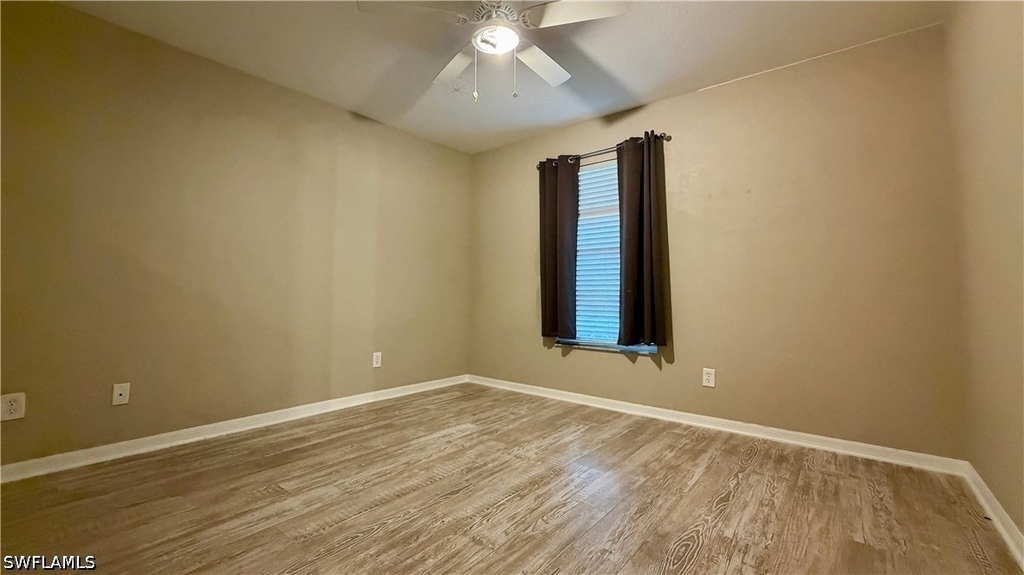 9640 Victoria Lane - Photo 15
