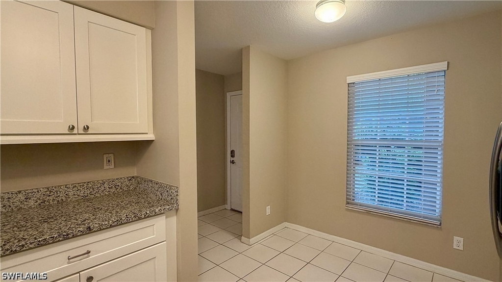 9640 Victoria Lane - Photo 3