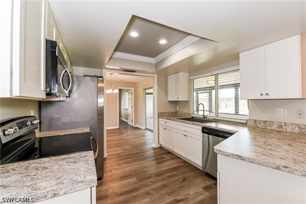 1408 Se 22nd Terrace - Photo 3