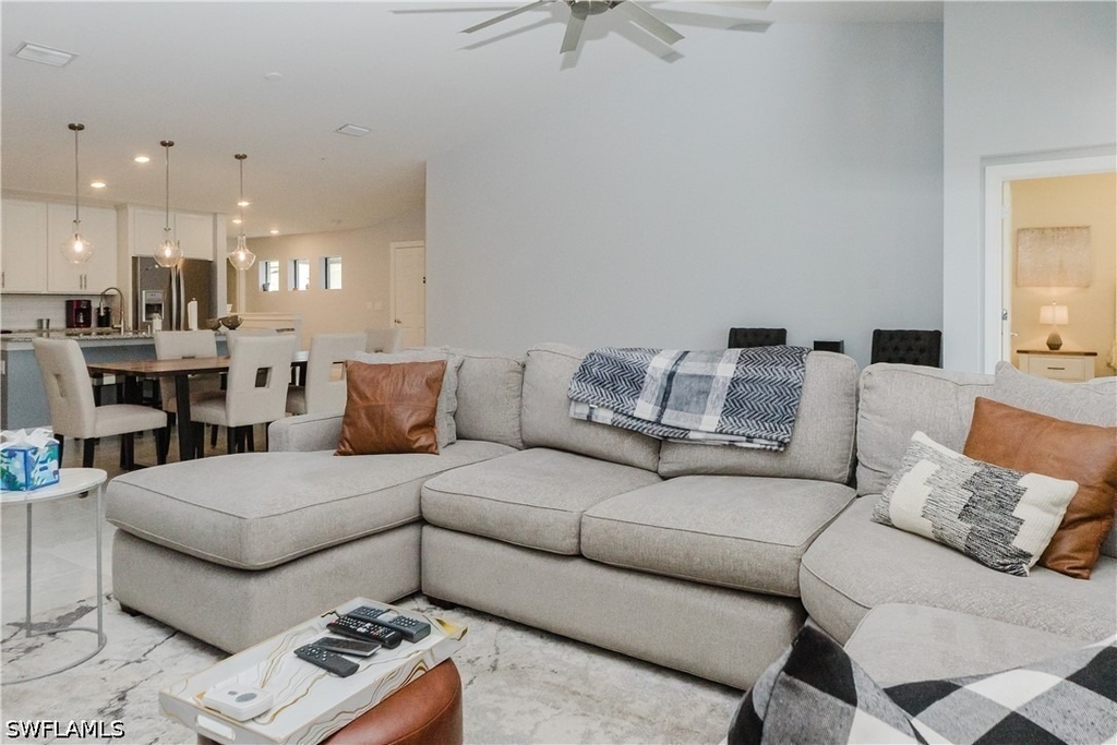 5698 Mayflower Way - Photo 13