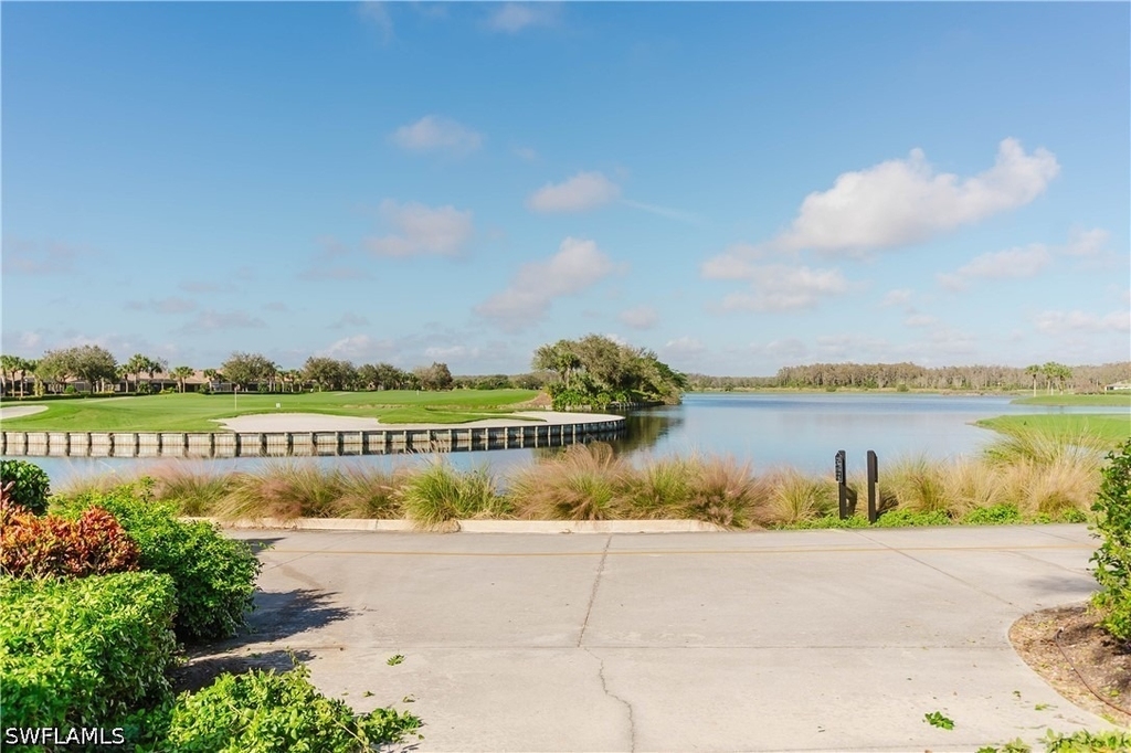 5698 Mayflower Way - Photo 20
