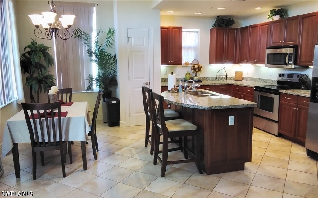 5076 Annunciation Circle - Photo 7
