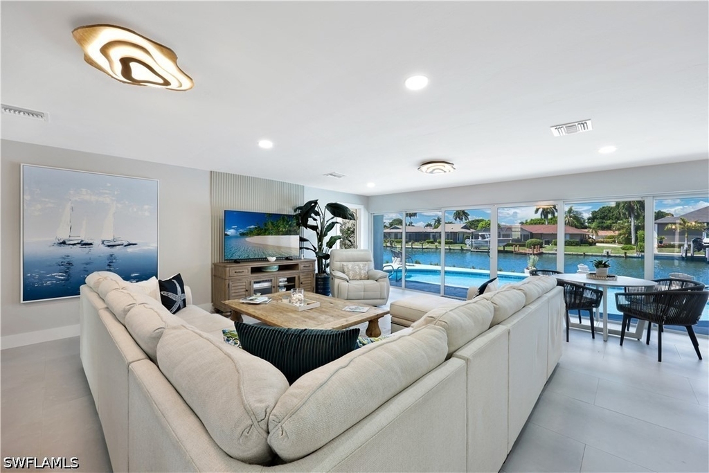 380 Rookery Court - Photo 8