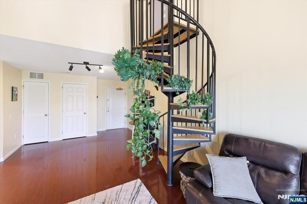 39 Union - Photo 21