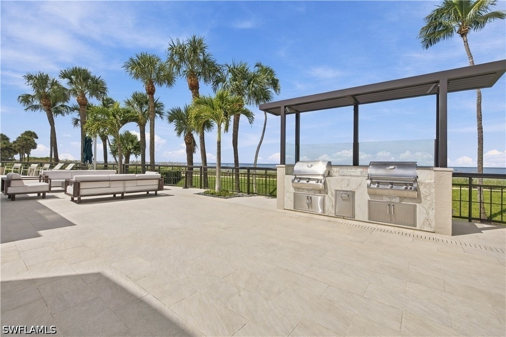 4951 Gulf Shore Boulevard N - Photo 32
