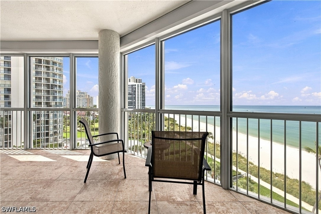 4951 Gulf Shore Boulevard N - Photo 16