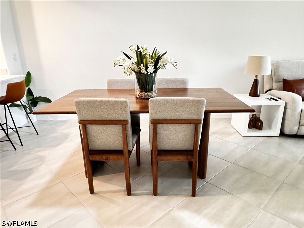 2084 Wellington Street - Photo 4