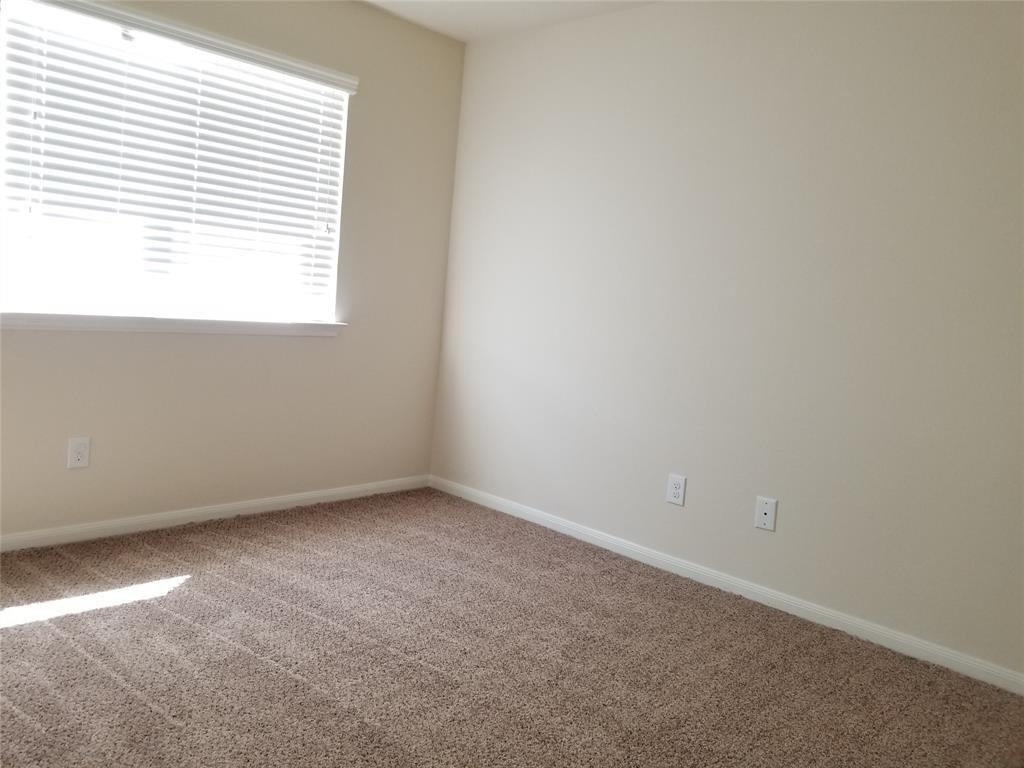 1718 Claremont Garden Circle - Photo 13
